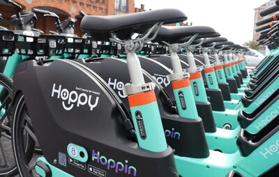 Systeem van deelfietsen aan station voortaan via Hoppy