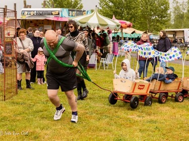 Putten vol pit-143